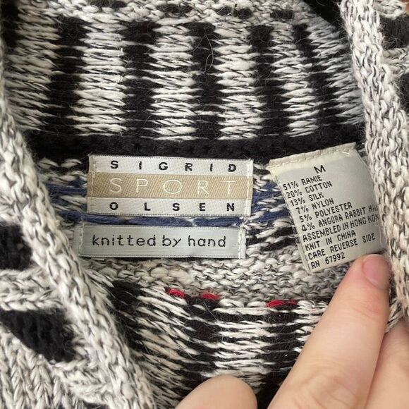 Vintage Knit Turtleneck Holiday Christmas Sweater - Picture 3 of 6